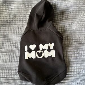 Black Dog Hoodie - I Love My Mom